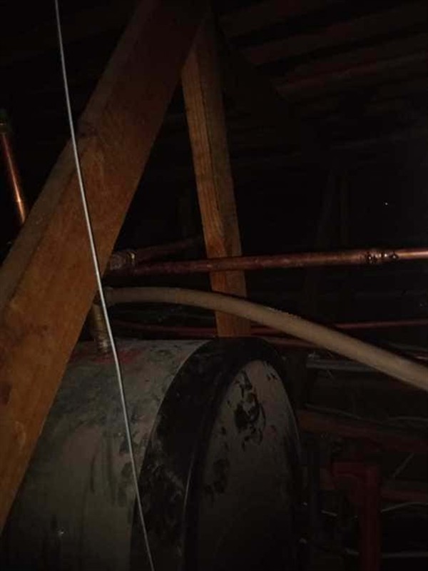 Flooding area needing geyser replacement in Muldersdriseloop