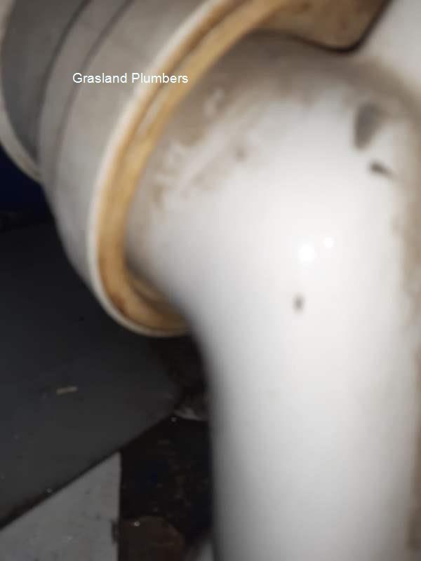 Grasland Plumbers service image for homes and businesses