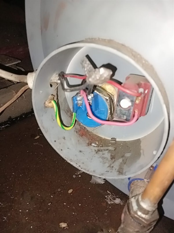 Sudden failure so without hot water in Nufcor