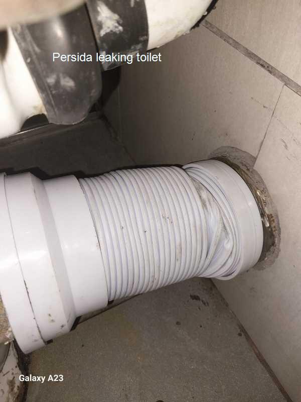 Leaking toilet in Persida. If youre experiencing a leaking toilet, dont hesitate to call us! Our experienced technicians provide thorough inspections and efficient repairs to ensure your plumbing system is in top shape. Contact us!