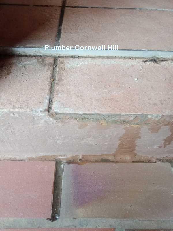 Plumber Cornwall Hill working on plumbing in Cornwall Hill