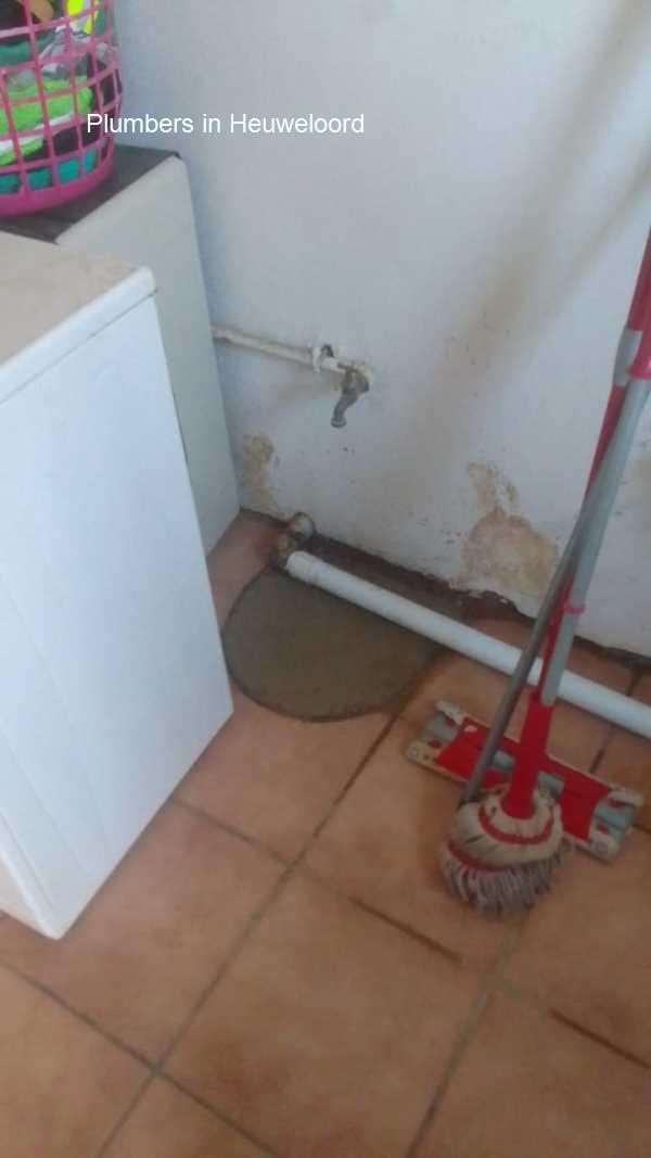 Plumbers in Heuweloordoffers no obligation quotations with a free call-out fee with guarantees on all work done.