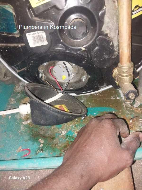 Plumbers in KosmosdalÂ offers free call-out fees and surrounding areas at all hours including weekends and public holidays