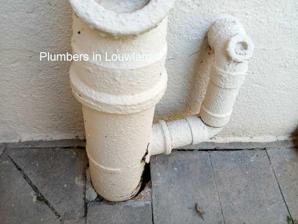 Plumbers in Louwlardiaensures your plumbing is in tip-top shape, and we offer a free call-out fee.