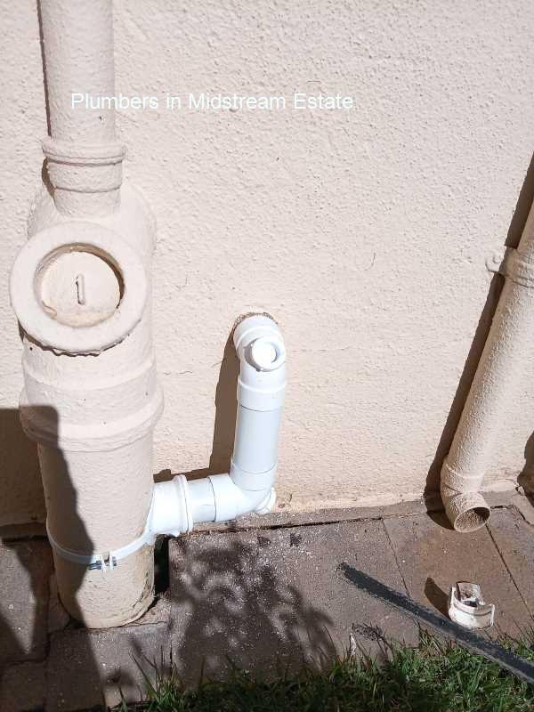 Plumbers in Midstream Estateoffers no obligation quotations with a free call-out fee with guarantees on all work done.