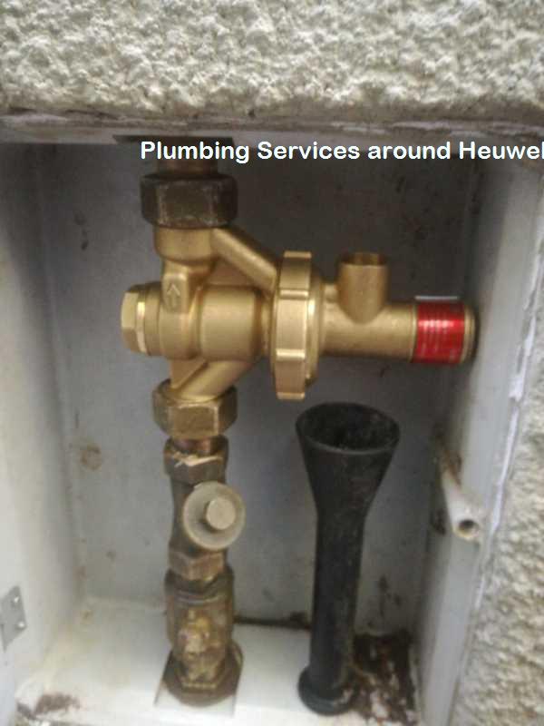 Plumbing services around Heuweloord
