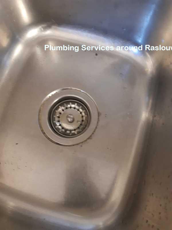 Plumbing services around Raslouw