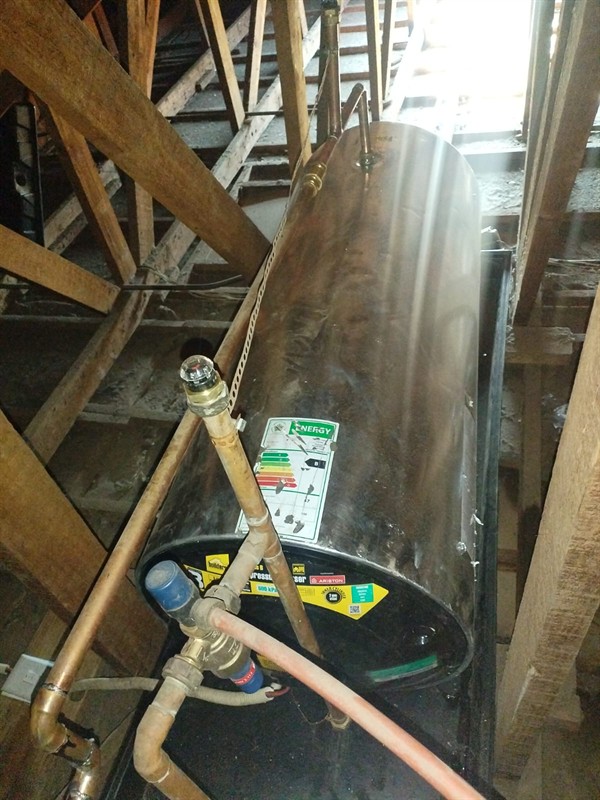 Everything wet from pouring burst geyser in Sterrewag