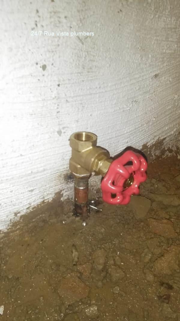 All hour Rua Vista plumbers offer free call out fees in the greater Centurion