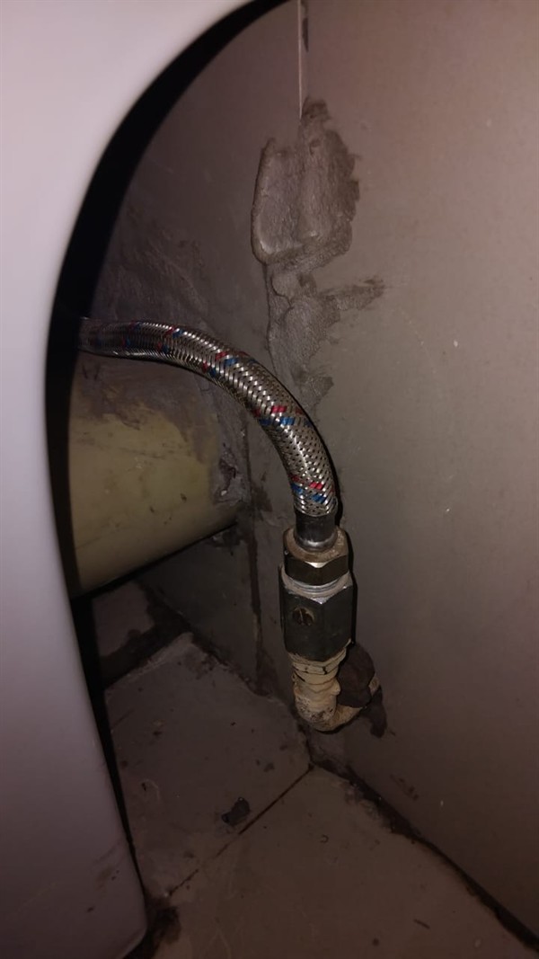 Renewed toilet angle valve