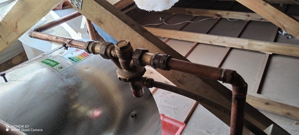 Urgent replacement from heavy pouring burst geyser in Lotus Gardens