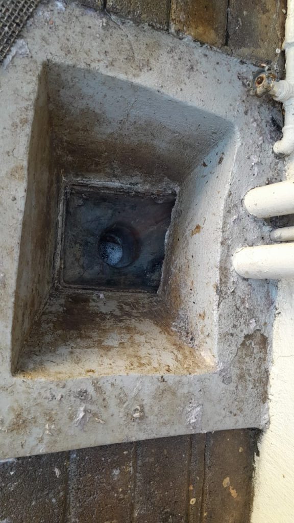 Drain cleaning emergency